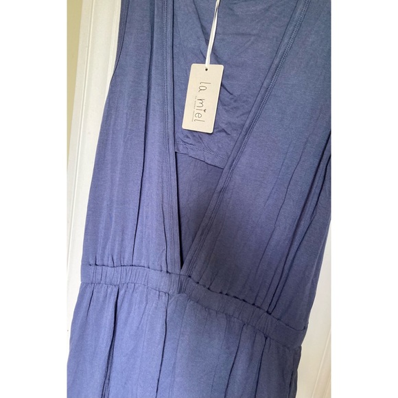 *SOLD* NWT La Miel sleeveless cutout dress - Picture 5 of 6